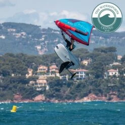 Kitesurfing Shop -Kitesurfing Shop AK Compact in flight