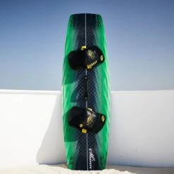 Shinn Absinthe Prismatic Kiteboard 2023/24 -Kitesurfing Shop Absinthe whole board inc pads