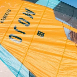 Flysurfer Mojo Wing -Kitesurfing Shop Bright Mojo hands on image 1