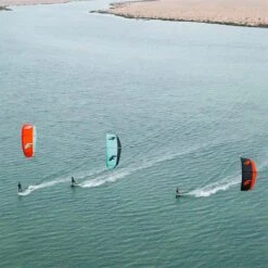 F-one Bandit XVI Kite -Kitesurfing Shop F one 2023 Bandit XVI kites All Three riding