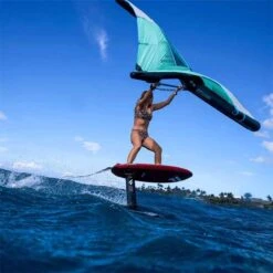 Fanatic Aluminium Aero High Aspect Foil Set Complete 2023 -Kitesurfing Shop Fanatic Alloy Aero HA being ridden