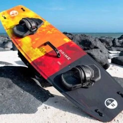 North Flex Footstraps/Pads -Kitesurfing Shop Flex Pad on board lifestyle shot