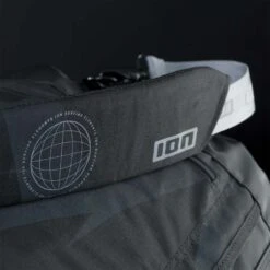 ION Gearbag Tec Golf -Kitesurfing Shop Gearbag Tec Golf 202223 padded straps
