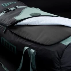 ION Gearbag Kite Core Golf Wheeled Travel Bag -Kitesurfing Shop ION Gearbag Kite Core Golf Top Closeup