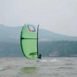 Ozone Catalyst V4 Kite -Kitesurfing Shop Ozone Catalyst V4 Action Green 1.1