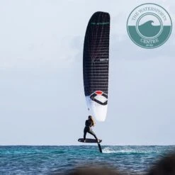 Ozone R1 V4 Kite -Kitesurfing Shop Ozone R1 V4 Action 3