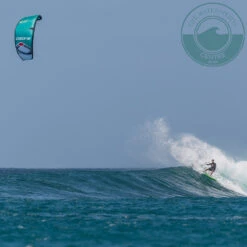 Ozone REO V6 Kite -Kitesurfing Shop Reo V6 action