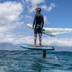 Duotone Skybrid SLS Foil Board 2025 -Kitesurfing Shop Skybrid riding shot