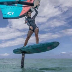 Duotone Skybrid SLS Foil Board 2025 -Kitesurfing Shop Skybrid riding shot close up