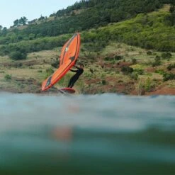 F-one STRIKE V3 CWC -Kitesurfing Shop Strike V3 CWC riding shot