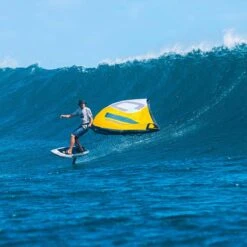 Ozone Wasp V3 Foil Wing -Kitesurfing Shop Wasp V3 wave action