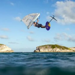 Duotone WHIZZ SLS -Kitesurfing Shop Whizz Action Shot