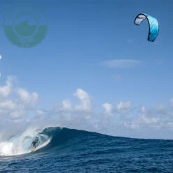 Ozone REO V6 Kite -Kitesurfing Shop action shot Reo v6