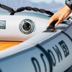 Axis/FlySurfer Wingfoil Package – Axis Froth Board, Axis SES Foil Set + A Free Flysurfer Mojo Wing 16 Axis/FlySurfer Wingfoil Package – Axis Froth Board, Axis SES Foil Set + A Free Flysurfer Mojo Wing -Kitesurfing Shop close up of Mojo handles